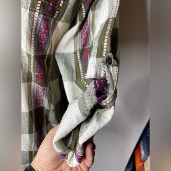 Vintage 90s Button Down Shirt Large Green Ivory Check Embroidered Women's Medium - Picture 3 of 5